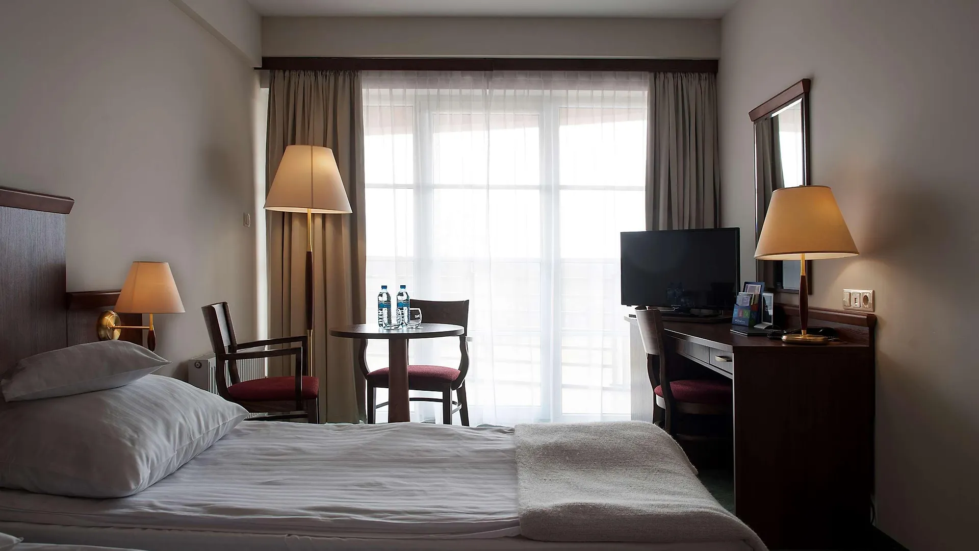 Hotel Edison Przeźmierowo  Baranowo (Gmina Tarnowo Podgorne)