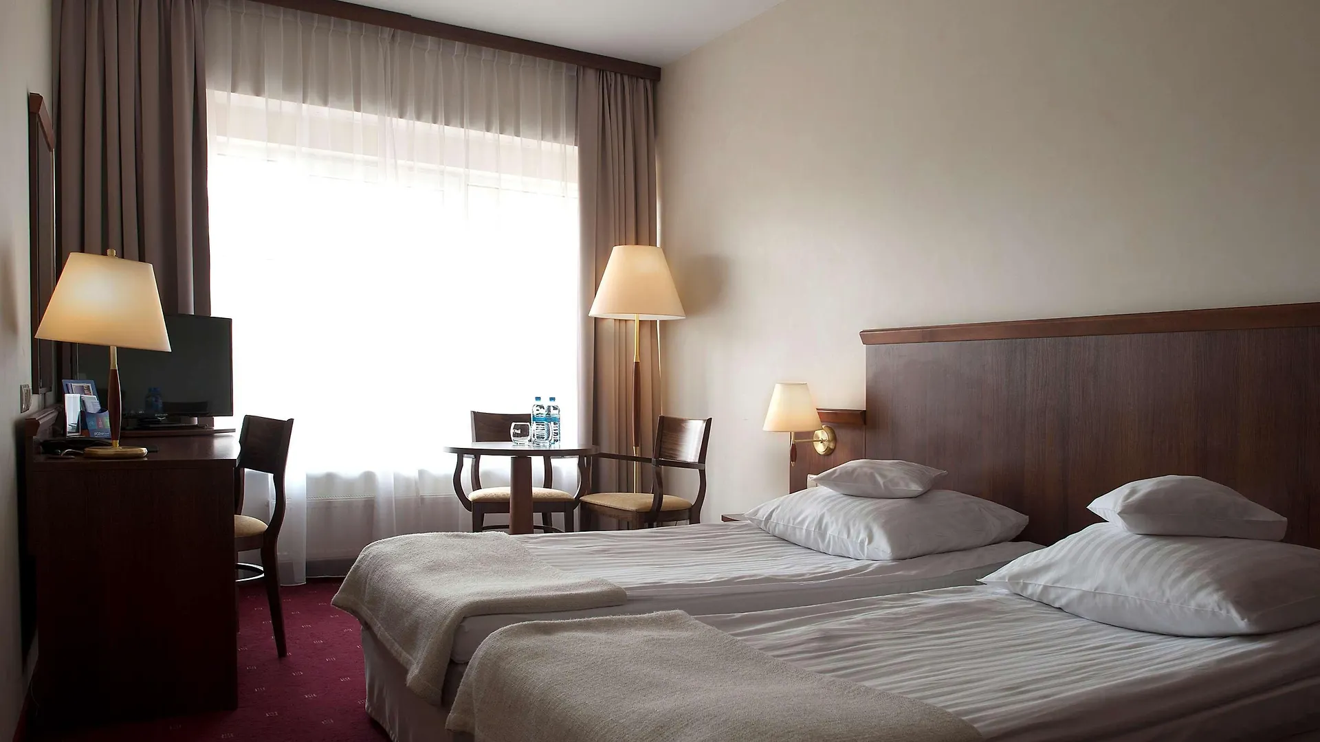 Hotel Edison Przeźmierowo Baranowo (Gmina Tarnowo Podgorne)