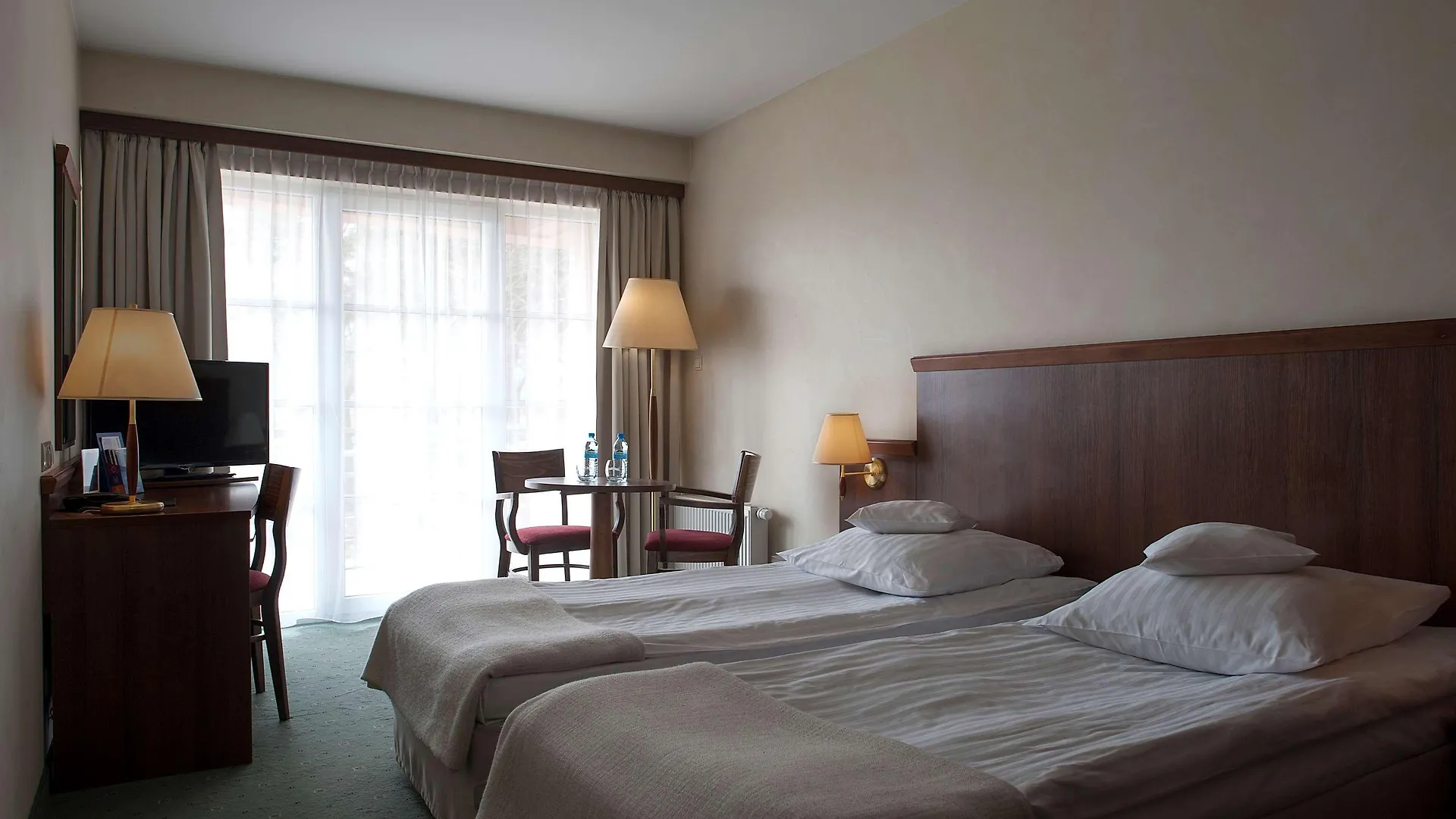 Hotel Edison Przeźmierowo