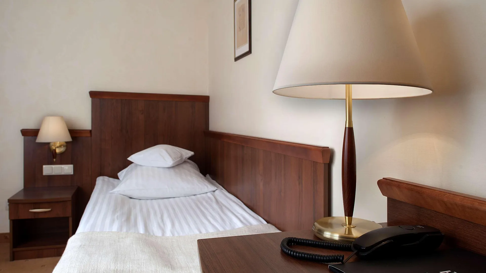 Hotel Edison Przeźmierowo 3*, Baranowo (Gmina Tarnowo Podgorne)