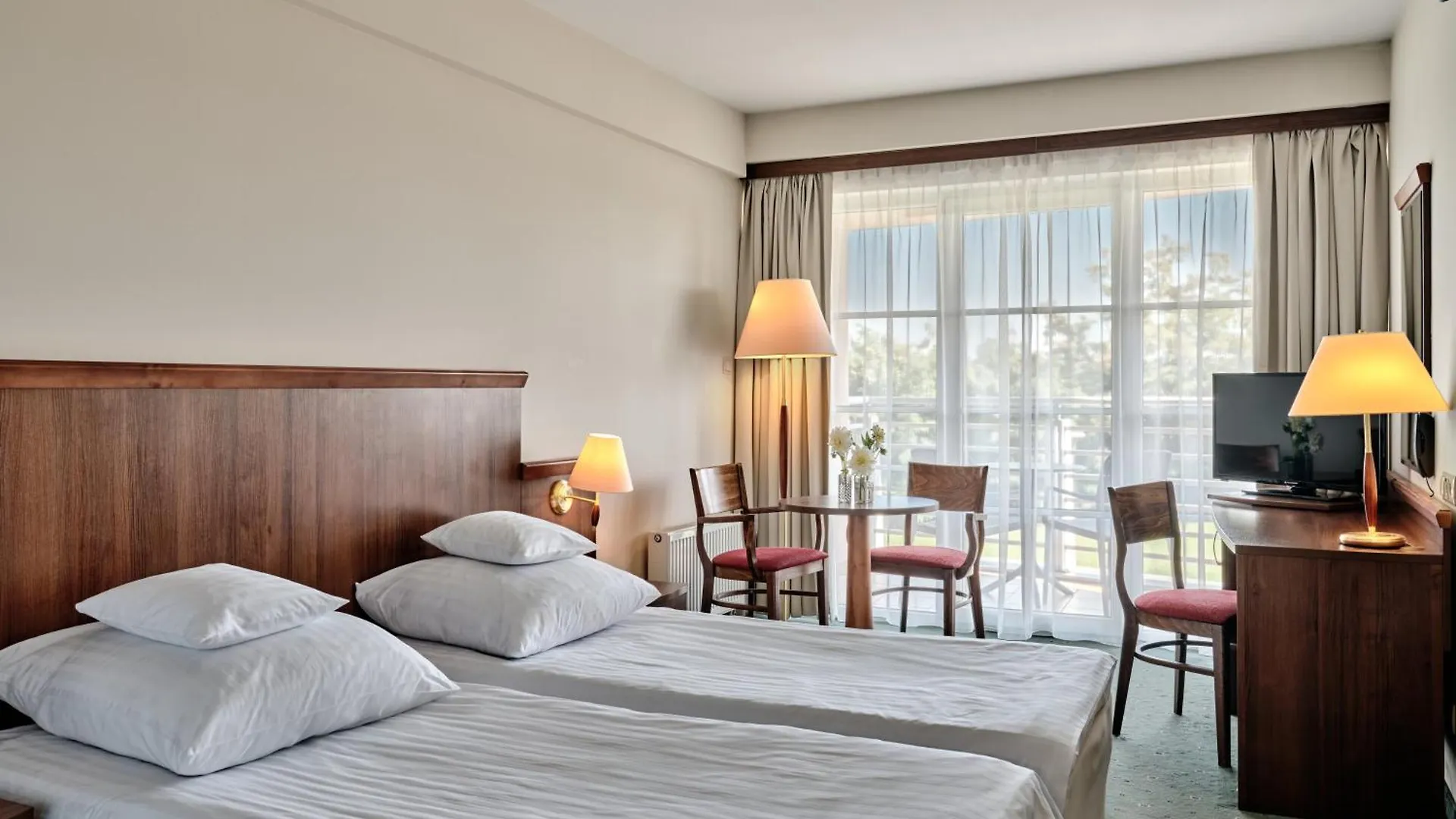 Hotel Edison Przeźmierowo Baranowo (Gmina Tarnowo Podgorne)