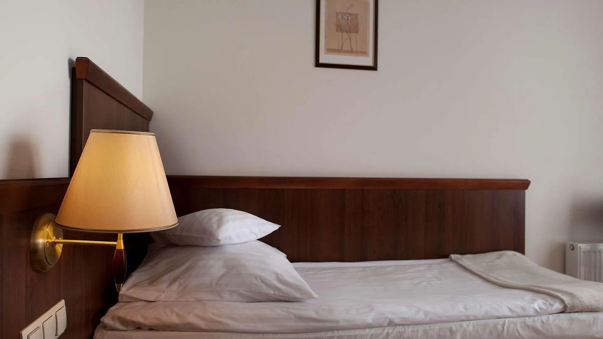 Hotel Edison Poznan Lotnisko Lawica Baranowo  Poland